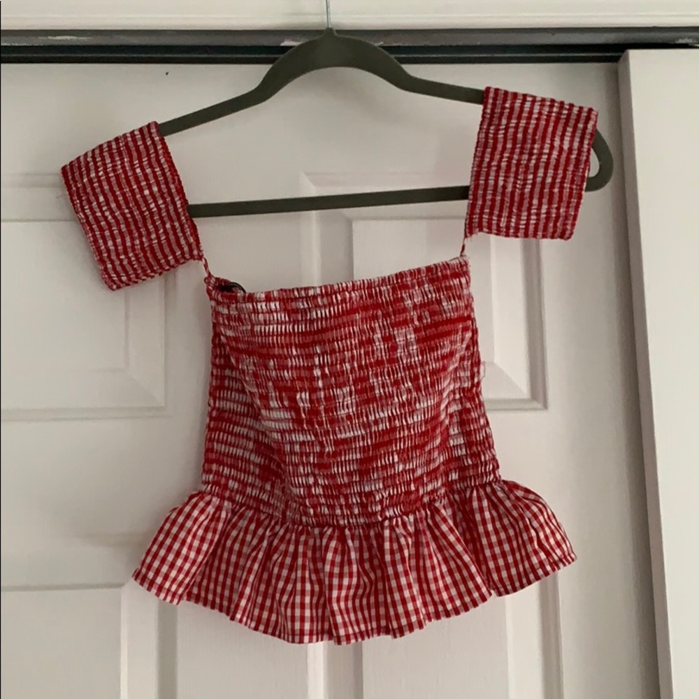 checkered crop top